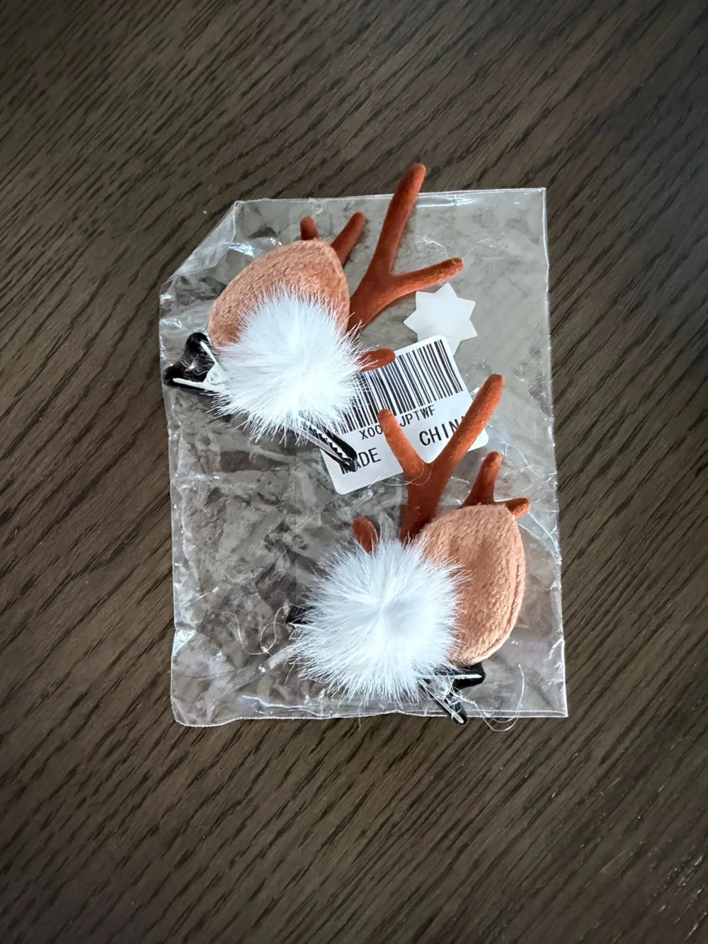 NWT Brown Reindeer Antler Hair Clips for Kids - Festive Holiday Accessory